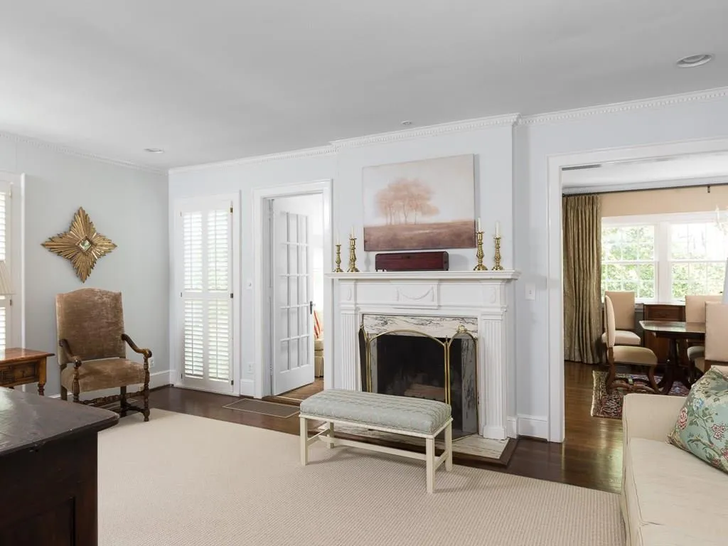 559 Spring Valley Road Nw, Atlanta, Georgia 30318, 6 Bedrooms Bedrooms, ,4 BathroomsBathrooms,Residential,Sold,559 Spring Valley Road Nw,5534334