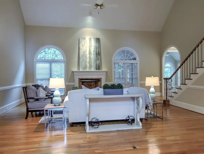 7900 Nesbit Downs Drive, Sandy Springs, Georgia 30350, 4 Bedrooms Bedrooms, ,3 BathroomsBathrooms,Residential,Sold,7900 Nesbit Downs Drive,6647741