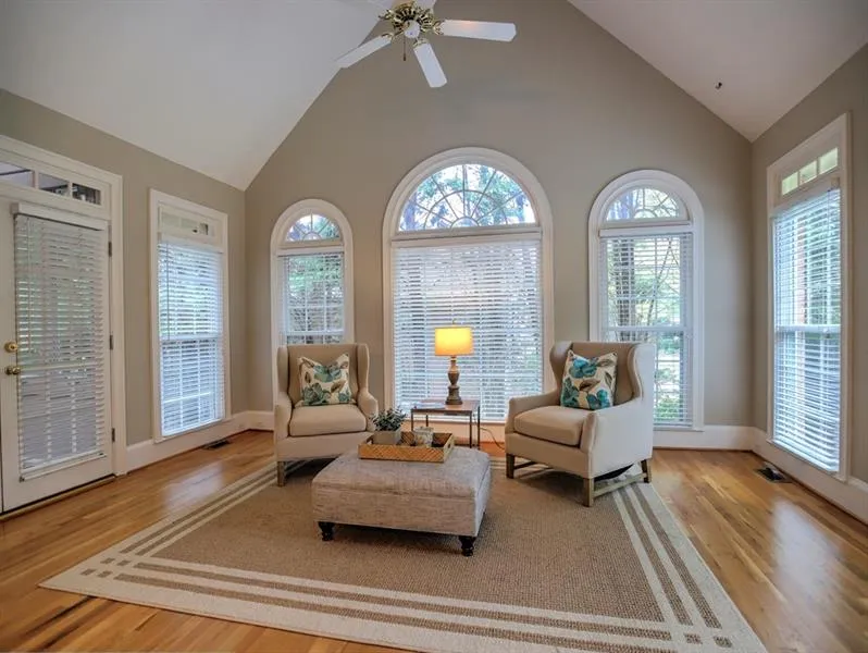 7900 Nesbit Downs Drive, Sandy Springs, Georgia 30350, 4 Bedrooms Bedrooms, ,3 BathroomsBathrooms,Residential,Sold,7900 Nesbit Downs Drive,6647741
