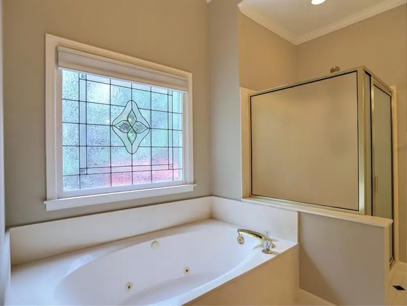 7900 Nesbit Downs Drive, Sandy Springs, Georgia 30350, 4 Bedrooms Bedrooms, ,3 BathroomsBathrooms,Residential,Sold,7900 Nesbit Downs Drive,6647741