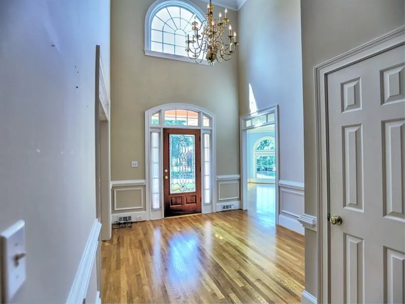7900 Nesbit Downs Drive, Sandy Springs, Georgia 30350, 4 Bedrooms Bedrooms, ,3 BathroomsBathrooms,Residential,Sold,7900 Nesbit Downs Drive,6647741