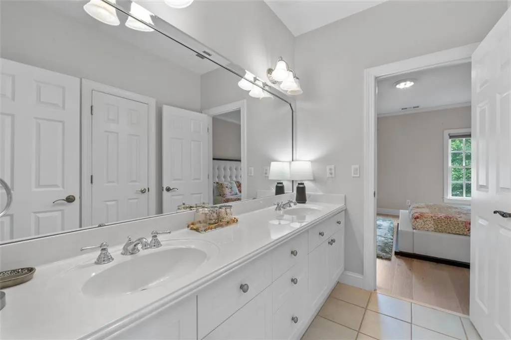 3519 Preserve Drive Se, Atlanta, Georgia 30339, 4 Bedrooms Bedrooms, ,4 BathroomsBathrooms,Residential,For Sale,3519 Preserve Drive Se,7610413