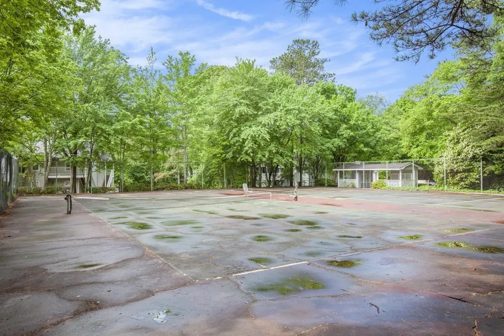 Tennis Courts
