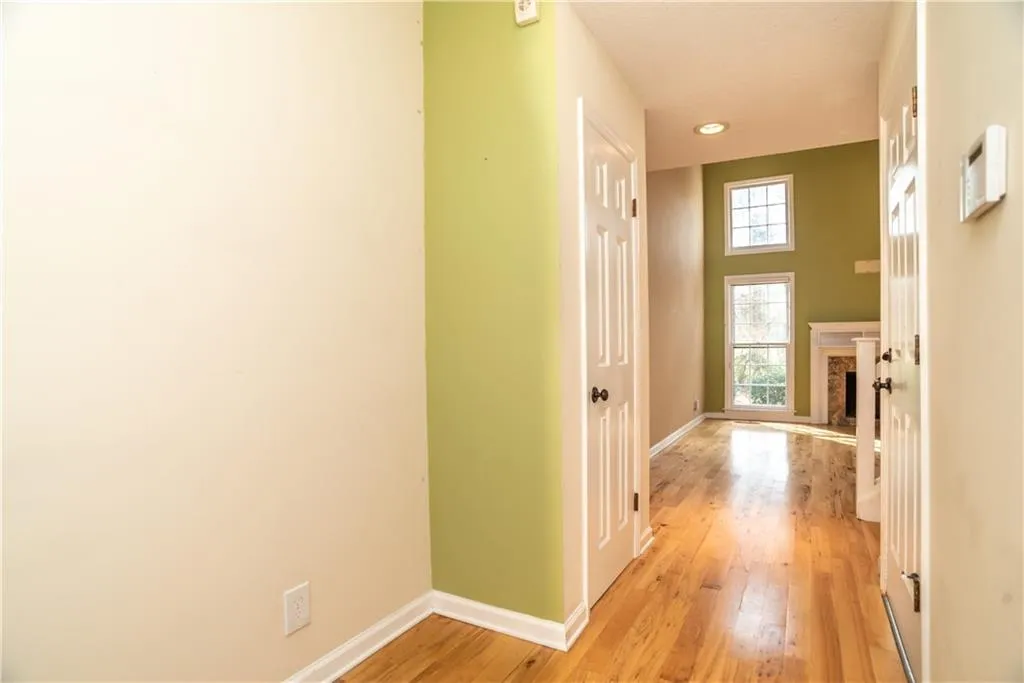 404 Brandywine Circle, Atlanta, Georgia 30350, 3 Bedrooms Bedrooms, ,2 BathroomsBathrooms,Residential,Sold,404 Brandywine Circle,6501740