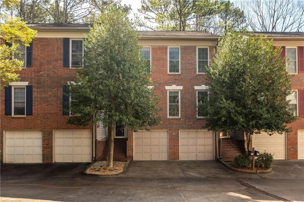 404 Brandywine Circle, Atlanta, Georgia 30350, 3 Bedrooms Bedrooms, ,2 BathroomsBathrooms,Residential,Sold,404 Brandywine Circle,6501740