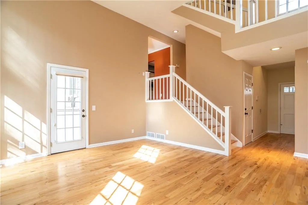 404 Brandywine Circle, Atlanta, Georgia 30350, 3 Bedrooms Bedrooms, ,2 BathroomsBathrooms,Residential,Sold,404 Brandywine Circle,6501740