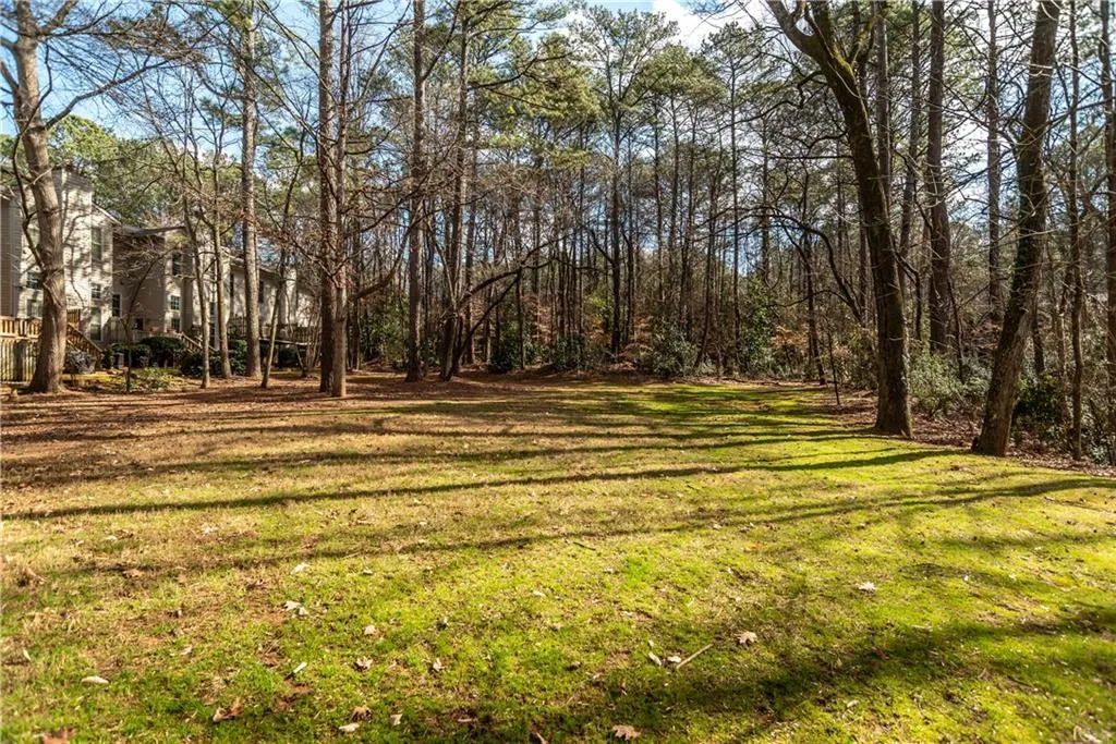 404 Brandywine Circle, Atlanta, Georgia 30350, 3 Bedrooms Bedrooms, ,2 BathroomsBathrooms,Residential,Sold,404 Brandywine Circle,6501740