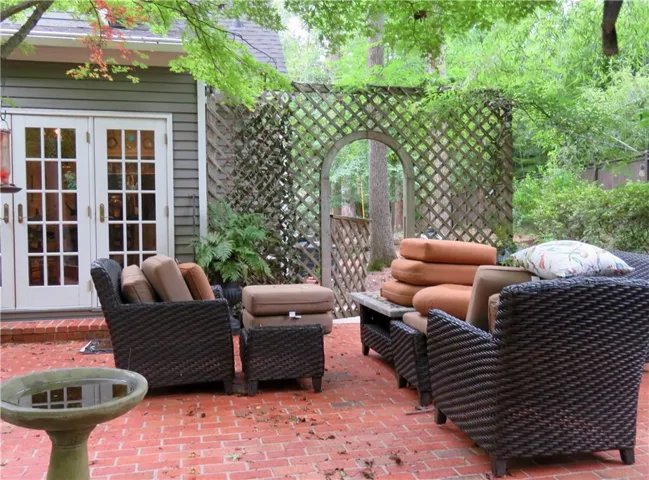 1170