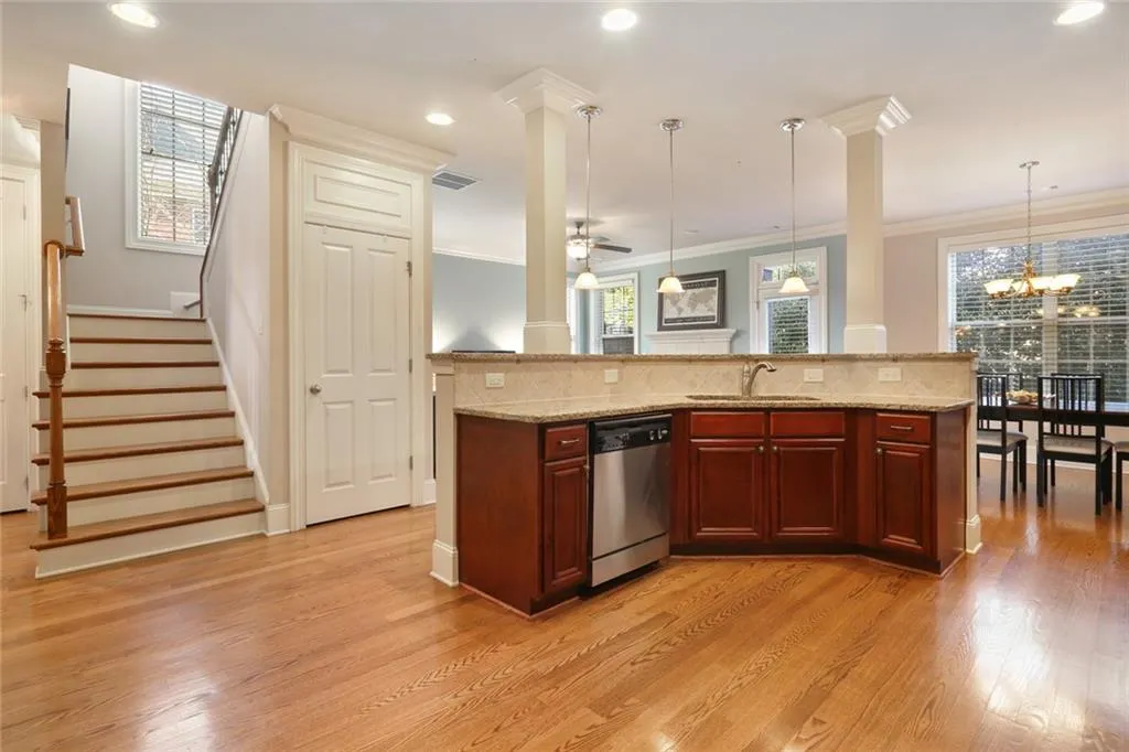 7780 Glisten Avenue, Sandy Springs, Georgia 30328, 3 Bedrooms Bedrooms, ,2 BathroomsBathrooms,Residential,Sold,7780 Glisten Avenue,6505127