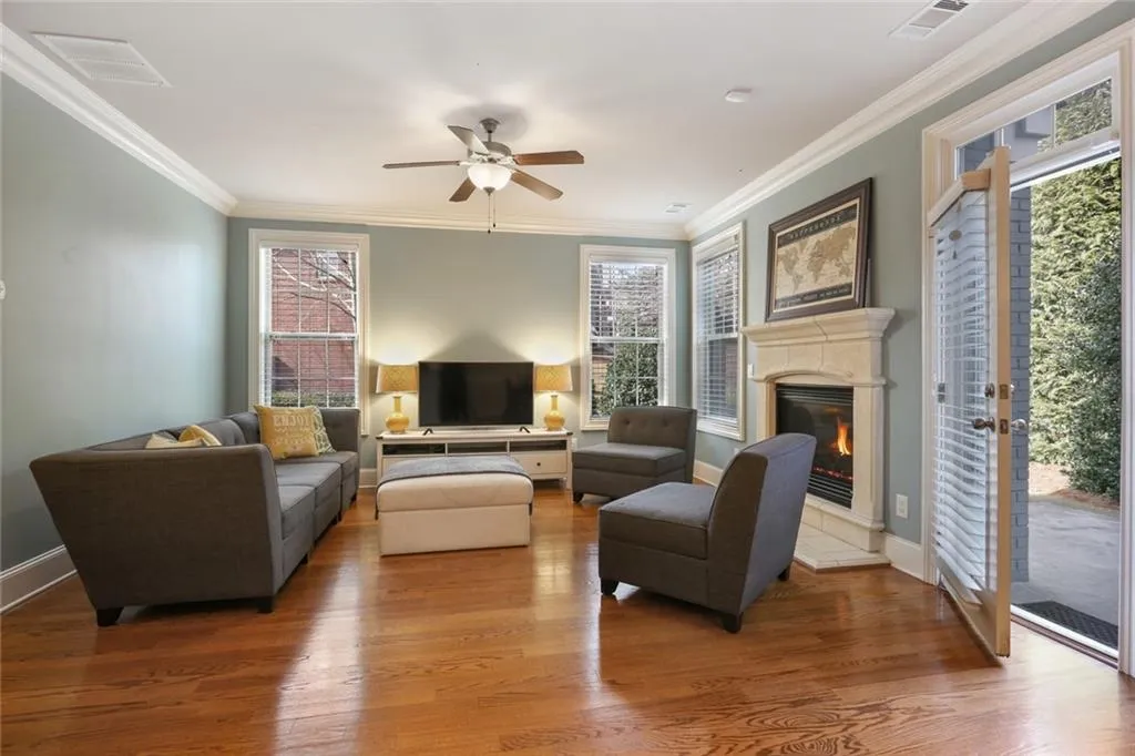 7780 Glisten Avenue, Sandy Springs, Georgia 30328, 3 Bedrooms Bedrooms, ,2 BathroomsBathrooms,Residential,Sold,7780 Glisten Avenue,6505127