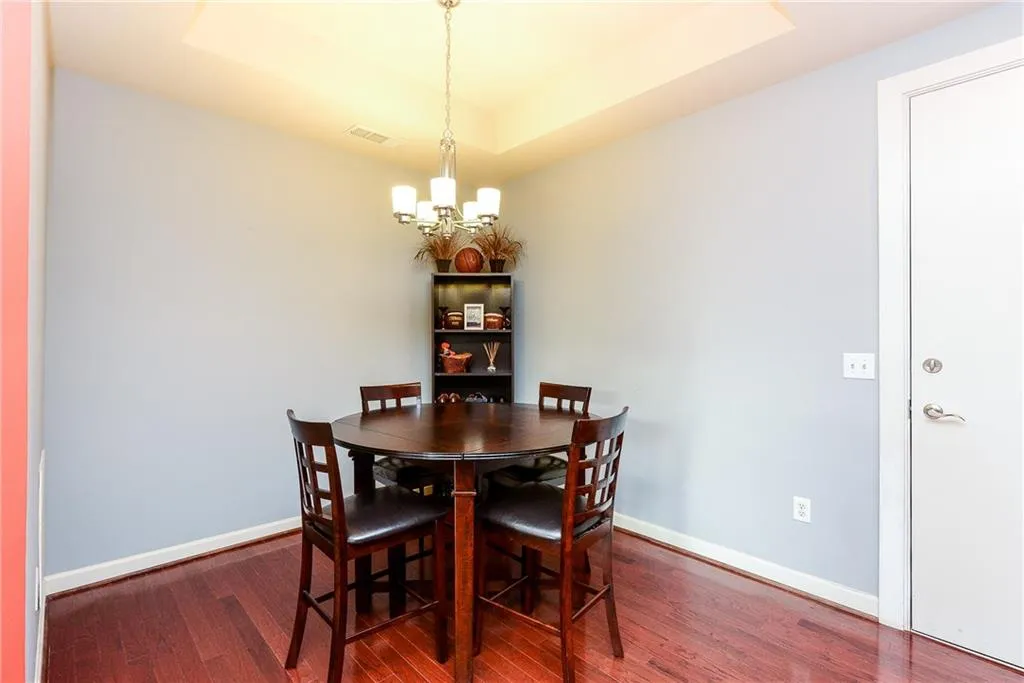 711 Cosmopolitan Drive Ne Unit 326, Atlanta, Georgia 30324, 2 Bedrooms Bedrooms, ,2 BathroomsBathrooms,Residential,Sold,711 Cosmopolitan Drive Ne Unit 326,5809843