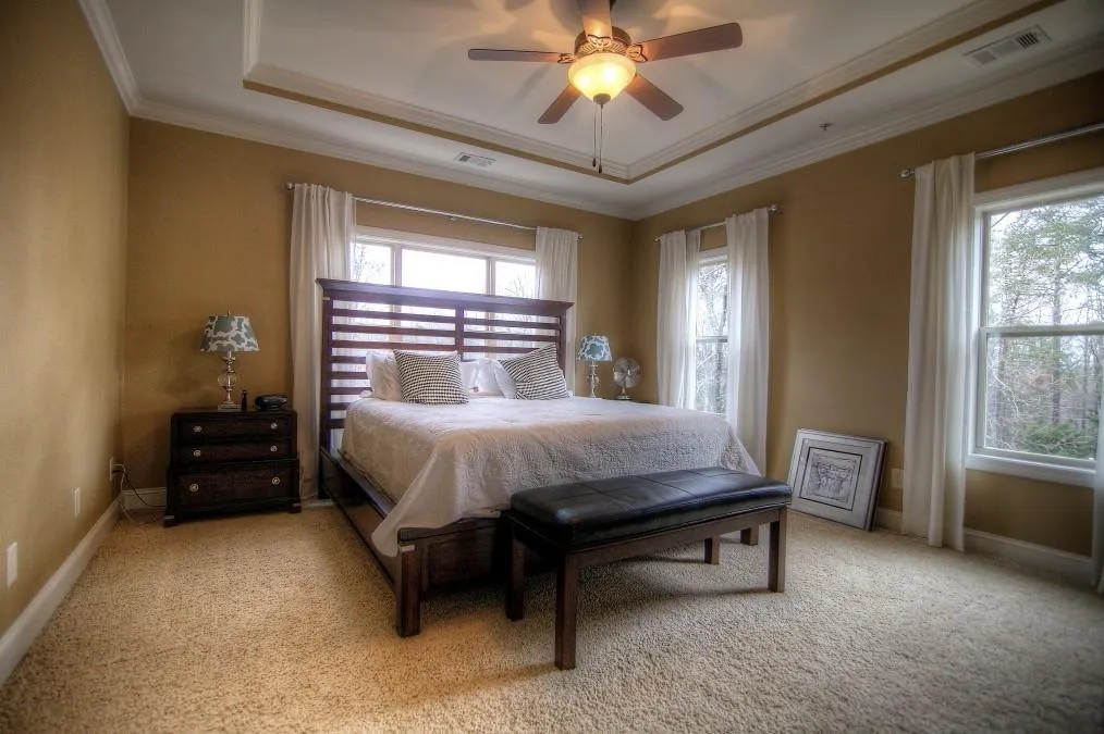 923 Boudreau Court, Sandy Springs, Georgia 30328, 3 Bedrooms Bedrooms, ,3 BathroomsBathrooms,Residential,Sold,923 Boudreau Court,5594927