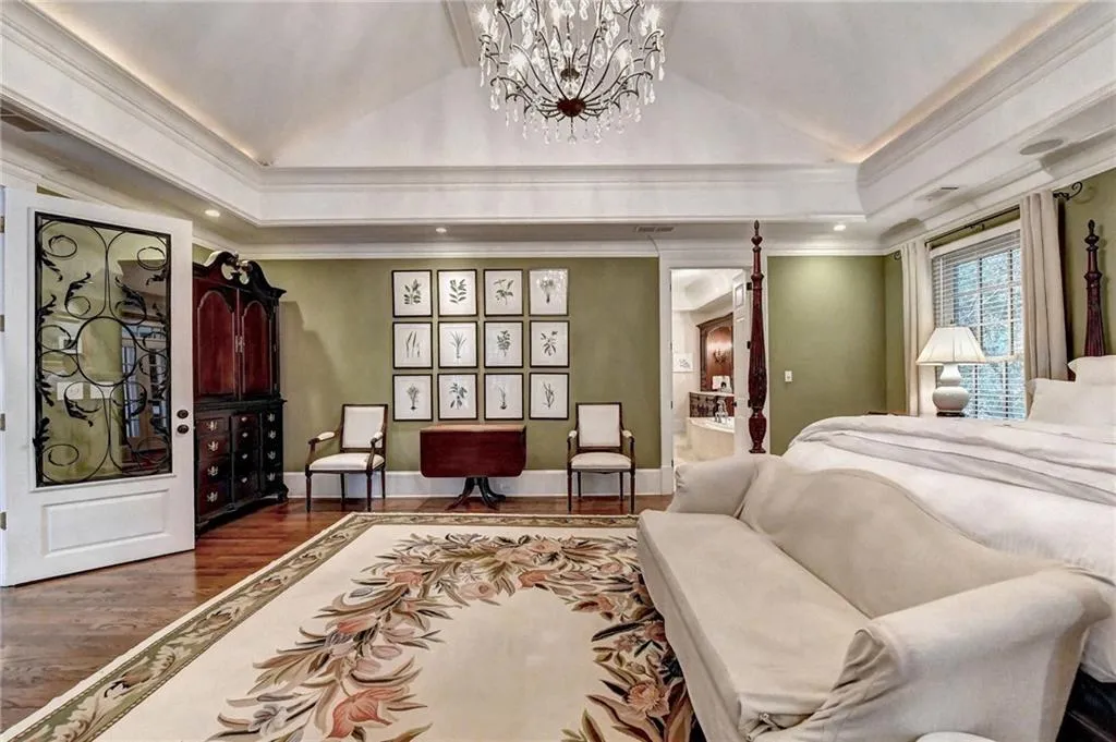 3225 Jett Ferry Court, Sandy Springs, Georgia 30350, 7 Bedrooms Bedrooms, ,5 BathroomsBathrooms,Residential,Sold,3225 Jett Ferry Court,6954949