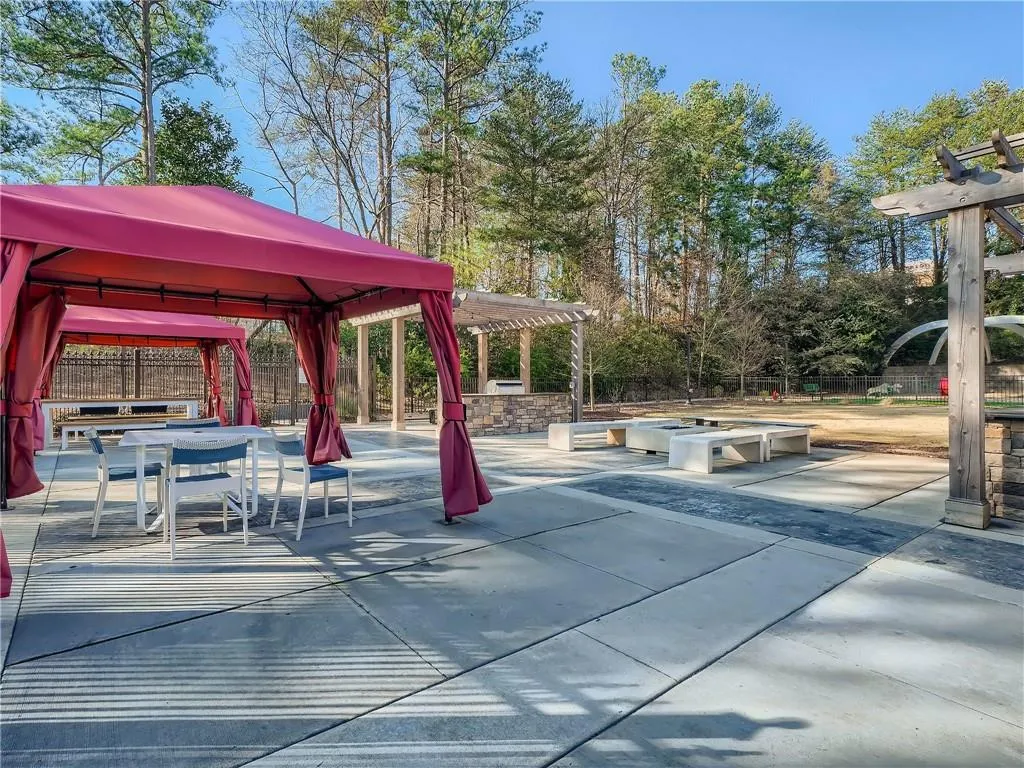 795 Hammond Drive Unit 1710, Sandy Springs, Georgia 30328, 1 Bedroom Bedrooms, ,1 BathroomBathrooms,Residential,Sold,795 Hammond Drive Unit 1710,7223040