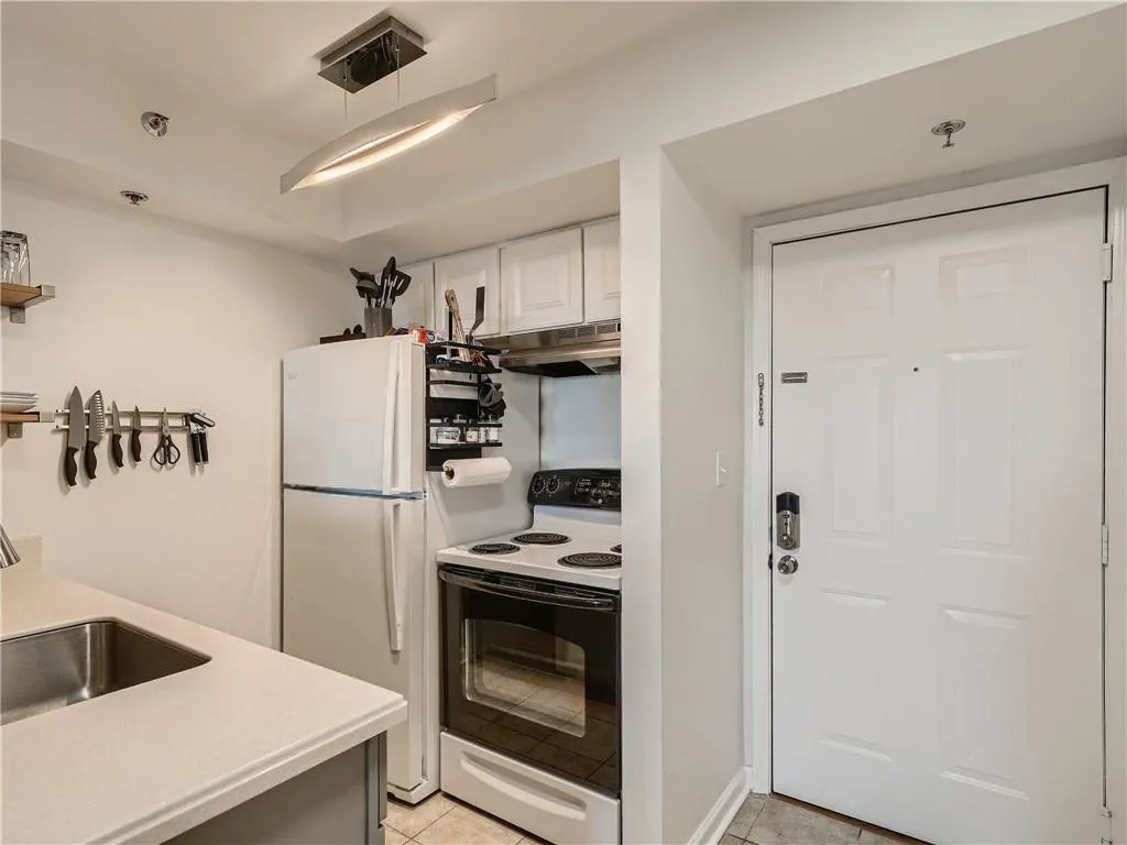 795 Hammond Drive Unit 1710, Sandy Springs, Georgia 30328, 1 Bedroom Bedrooms, ,1 BathroomBathrooms,Residential,Sold,795 Hammond Drive Unit 1710,7223040
