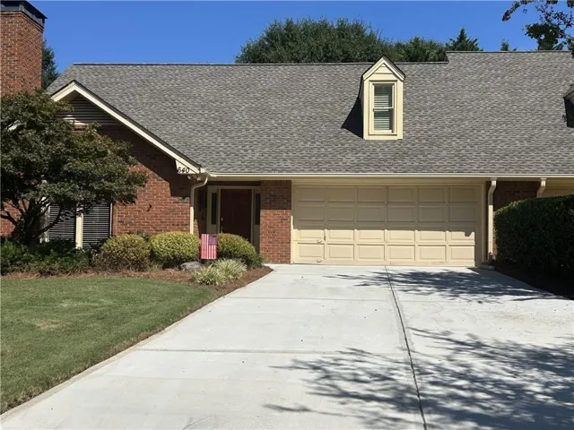 640 Brickleberry Court, Roswell, Georgia 30075