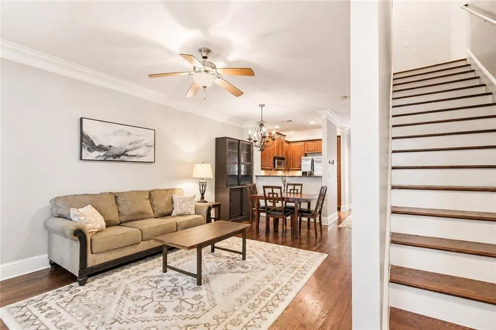 1147 Ne Glenridge Place, Atlanta, Georgia 30342, 1 Bedroom Bedrooms, 0 ,1 BathroomBathrooms,Residential,For Sale,1147 Ne Glenridge Place,7827747