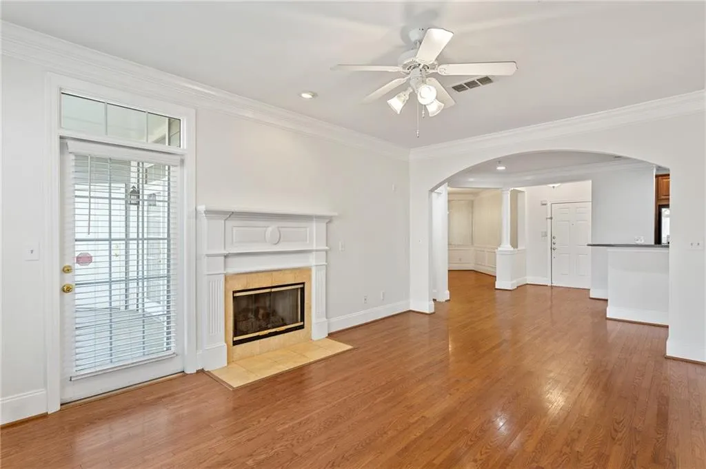 4100 Paces Walk Se Unit 2205, Atlanta, Georgia 30339, 3 Bedrooms Bedrooms, ,2 BathroomsBathrooms,Residential,For Sale,4100 Paces Walk Se Unit 2205,7543323