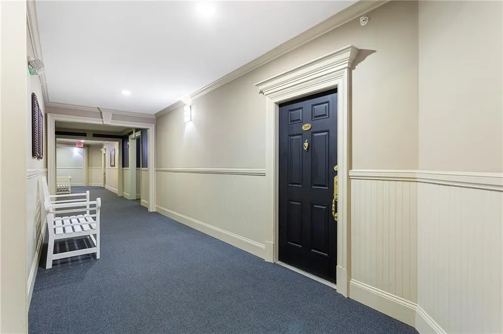 4100 Paces Walk Se Unit 2205, Atlanta, Georgia 30339, 3 Bedrooms Bedrooms, ,2 BathroomsBathrooms,Residential,For Sale,4100 Paces Walk Se Unit 2205,7543323