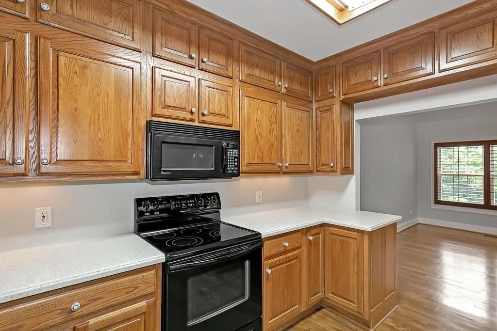 5996 Mitchell Road Unit 14, Sandy Springs, Georgia 30328, 3 Bedrooms Bedrooms, ,3 BathroomsBathrooms,Residential,Sold,5996 Mitchell Road Unit 14,6717545