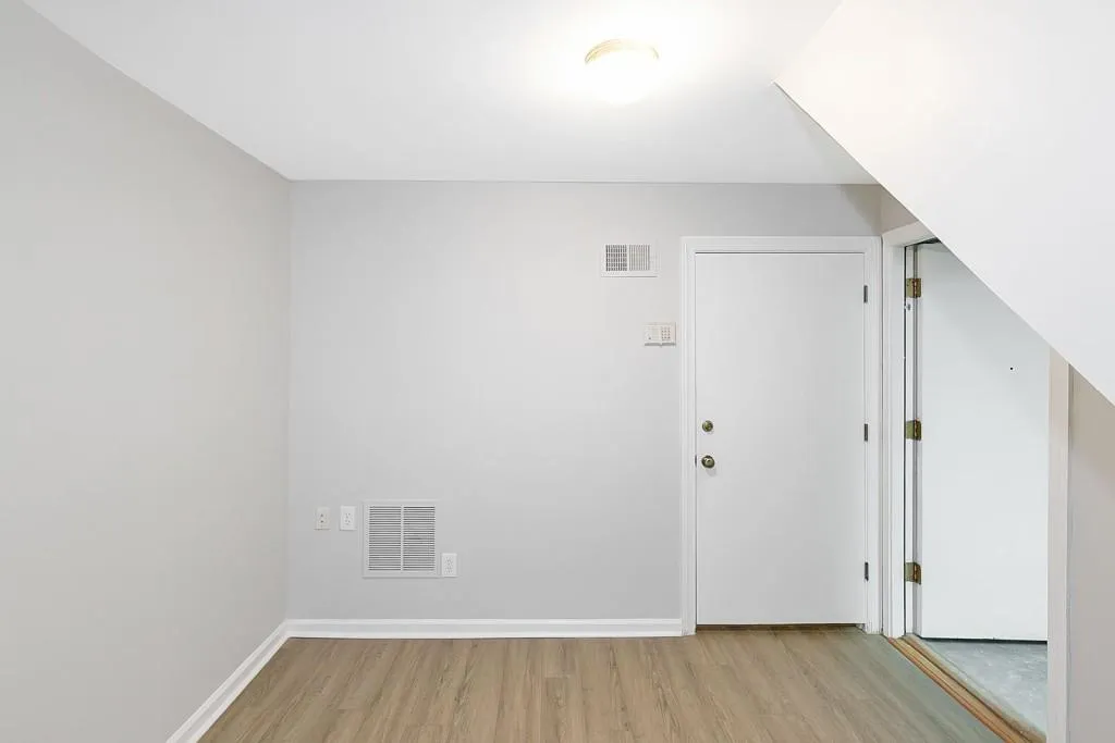 5996 Mitchell Road Unit 14, Sandy Springs, Georgia 30328, 3 Bedrooms Bedrooms, ,3 BathroomsBathrooms,Residential,Sold,5996 Mitchell Road Unit 14,6717545