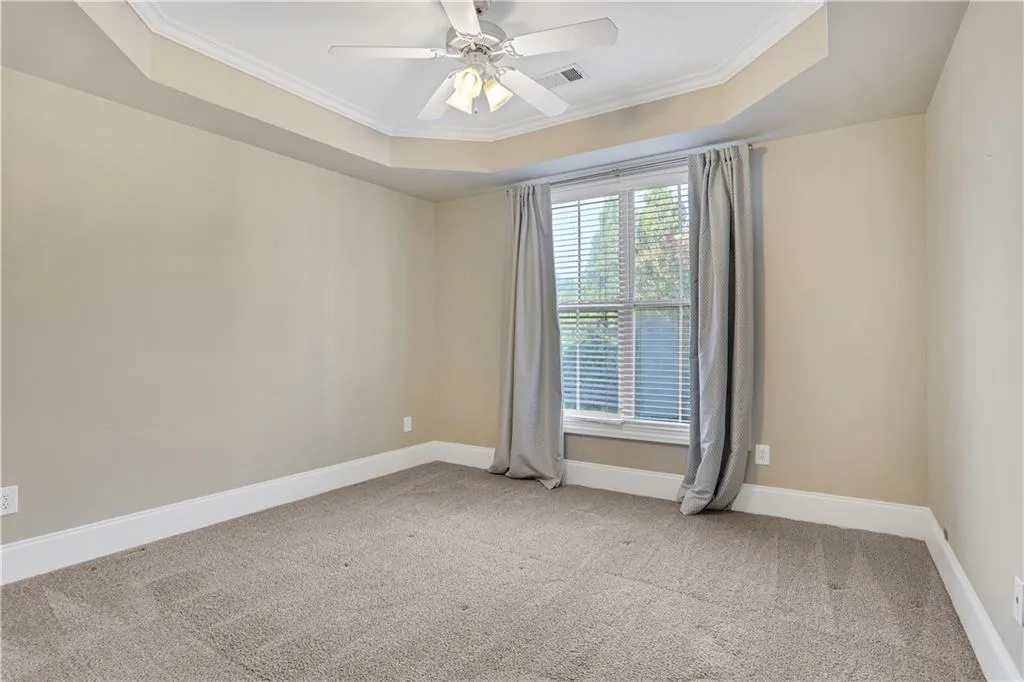 191 Le Gran Court, Sandy Springs, Georgia 30328, 2 Bedrooms Bedrooms, ,2 BathroomsBathrooms,Residential,Sold,191 Le Gran Court,6943609
