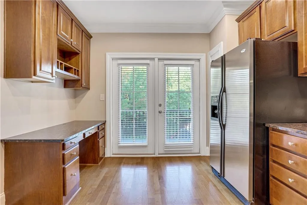 191 Le Gran Court, Sandy Springs, Georgia 30328, 2 Bedrooms Bedrooms, ,2 BathroomsBathrooms,Residential,Sold,191 Le Gran Court,6943609