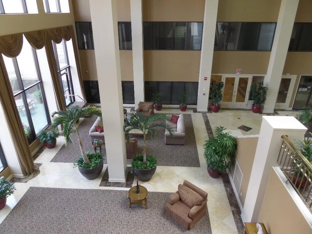 1280 West Peachtree Street Nw Unit 1410, Atlanta, Georgia 30309, 1 Bedroom Bedrooms, ,1 BathroomBathrooms,Residential,Sold,1280 West Peachtree Street Nw Unit 1410,5592648