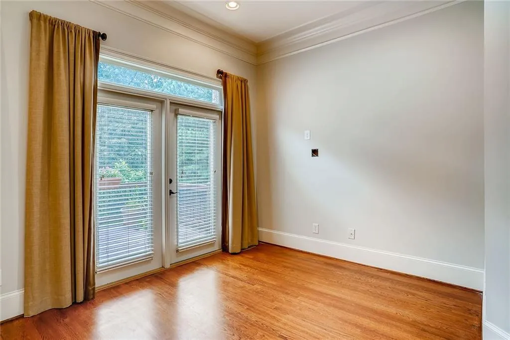 904 Dumaine Trace, Atlanta, Georgia 30328, 3 Bedrooms Bedrooms, ,3 BathroomsBathrooms,Residential,Sold,904 Dumaine Trace,6895888