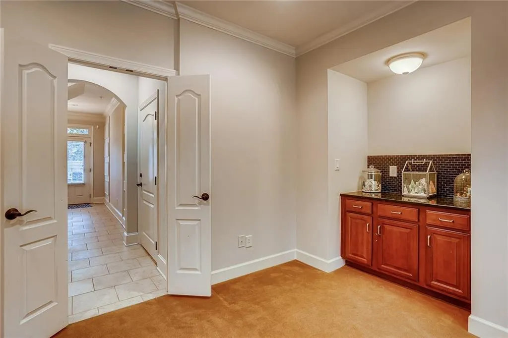 904 Dumaine Trace, Atlanta, Georgia 30328, 3 Bedrooms Bedrooms, ,3 BathroomsBathrooms,Residential,Sold,904 Dumaine Trace,6895888
