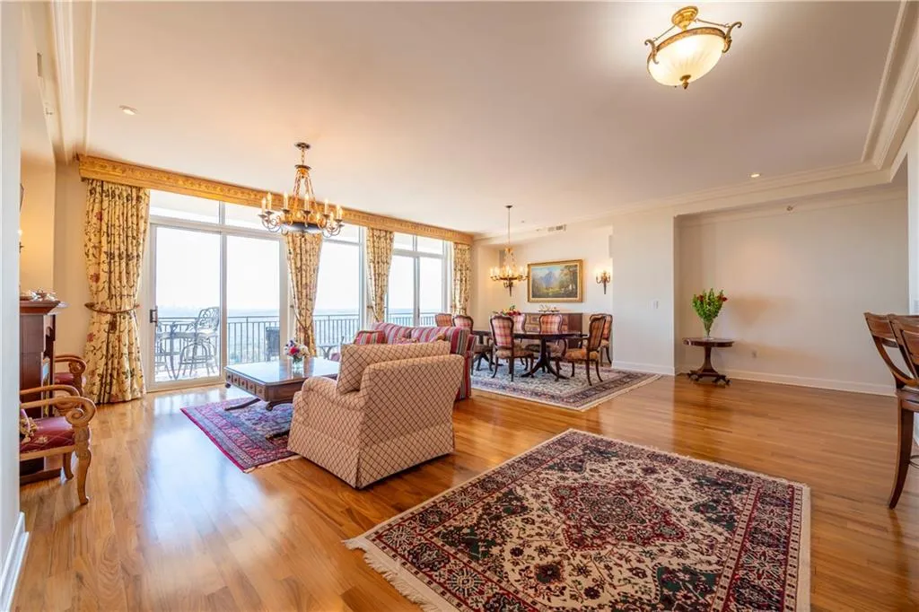 2950 Mount Wilkinson Parkway Se Unit 1015, Atlanta, Georgia 30339, 3 Bedrooms Bedrooms, 0 ,3 BathroomsBathrooms,Residential,Sold,2950 Mount Wilkinson Parkway Se Unit 1015,7014463