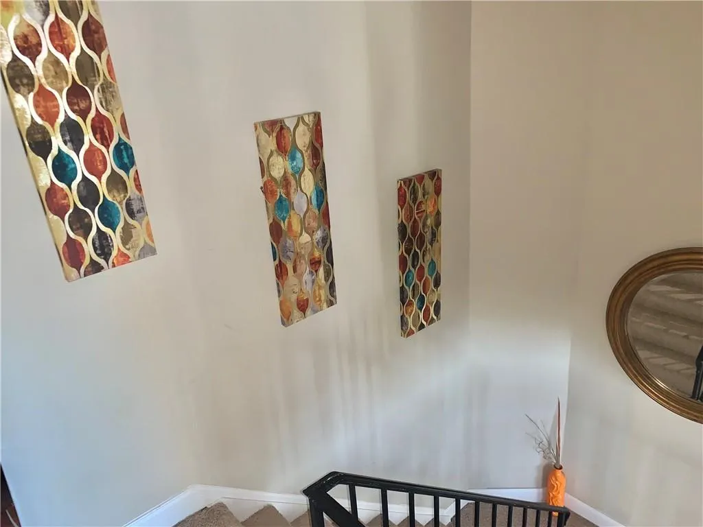 6980 Roswell Road Unit C5, Atlanta, Georgia 30328, 2 Bedrooms Bedrooms, ,2 BathroomsBathrooms,Residential,Sold,6980 Roswell Road Unit C5,6681417