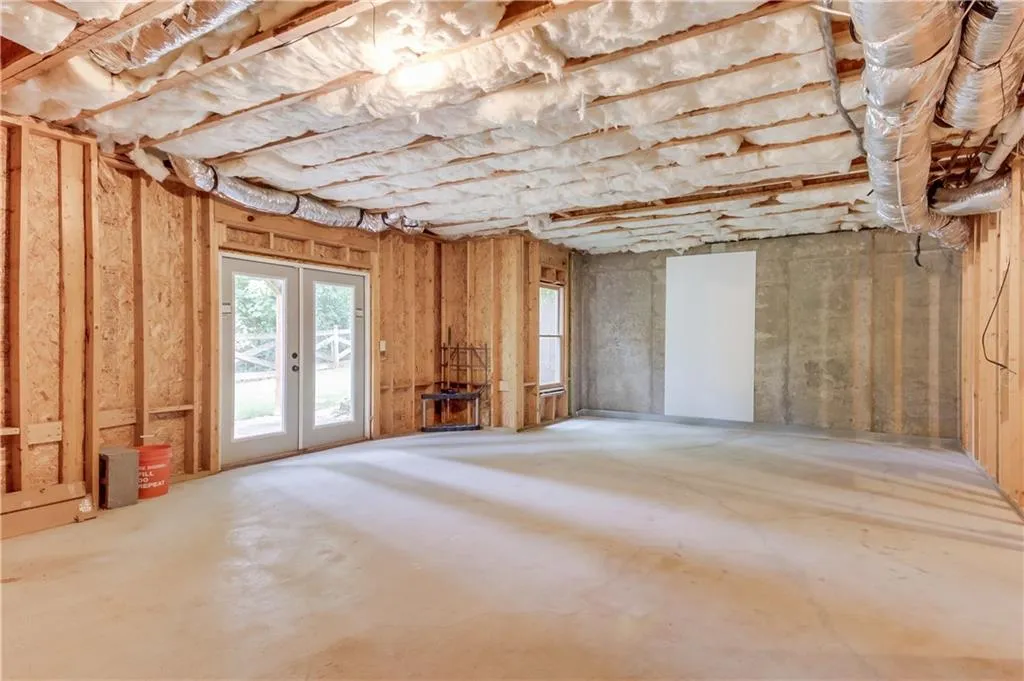 8504 Angels Walk, Sandy Springs, Georgia 30350, 3 Bedrooms Bedrooms, ,2 BathroomsBathrooms,Residential,Sold,8504 Angels Walk,6897072