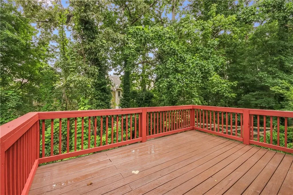 8504 Angels Walk, Sandy Springs, Georgia 30350, 3 Bedrooms Bedrooms, ,2 BathroomsBathrooms,Residential,Sold,8504 Angels Walk,6897072