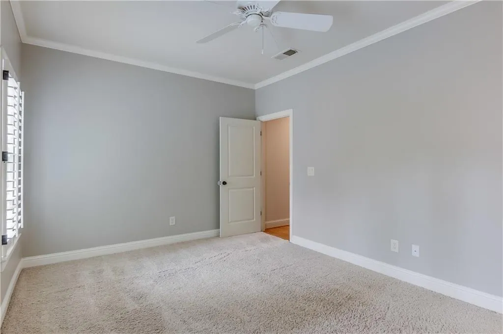 8504 Angels Walk, Sandy Springs, Georgia 30350, 3 Bedrooms Bedrooms, ,2 BathroomsBathrooms,Residential,Sold,8504 Angels Walk,6897072