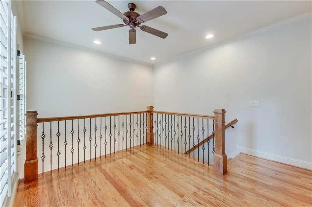 8504 Angels Walk, Sandy Springs, Georgia 30350, 3 Bedrooms Bedrooms, ,2 BathroomsBathrooms,Residential,Sold,8504 Angels Walk,6897072