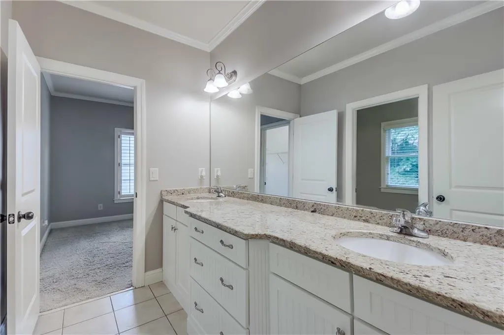 8504 Angels Walk, Sandy Springs, Georgia 30350, 3 Bedrooms Bedrooms, ,2 BathroomsBathrooms,Residential,Sold,8504 Angels Walk,6897072