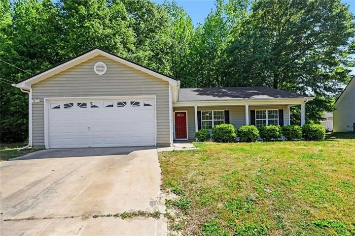 530 Mica Trace, Atlanta, Georgia 30349