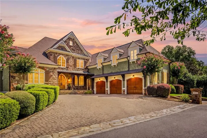2927 Orchard Knob Se, Atlanta, Georgia 30339