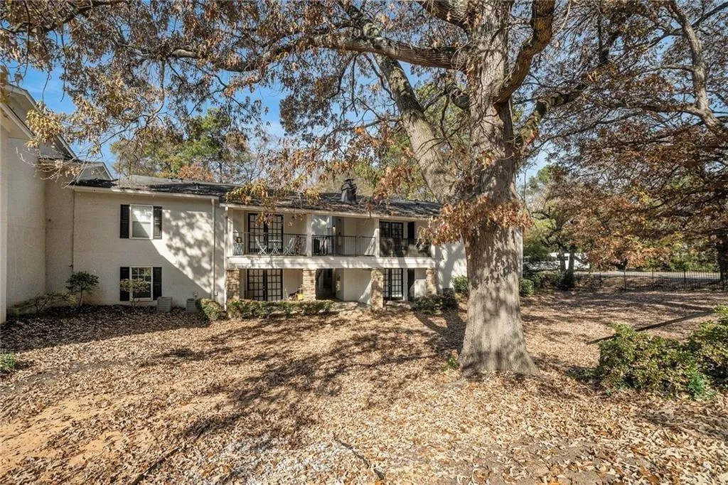 1150 Collier Road Nw Unit 12f, Atlanta, Georgia 30318, 2 Bedrooms Bedrooms, 0 ,2 BathroomsBathrooms,Residential,For Sale,1150 Collier Road Nw Unit 12f,7775553