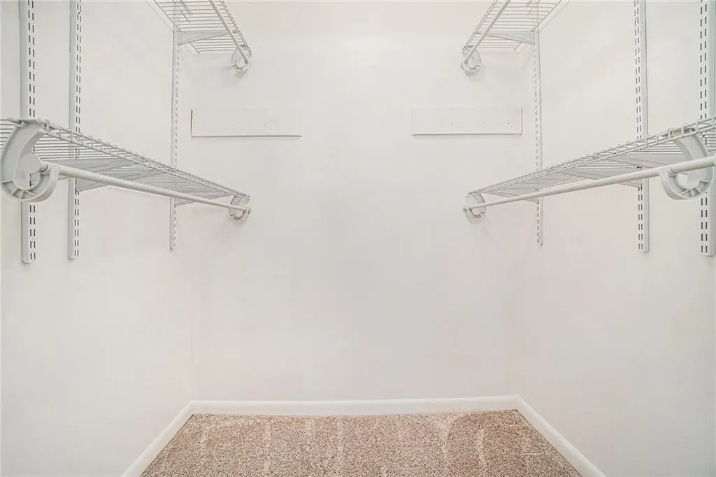 1150 Collier Road Nw Unit 12f, Atlanta, Georgia 30318, 2 Bedrooms Bedrooms, 0 ,2 BathroomsBathrooms,Residential,For Sale,1150 Collier Road Nw Unit 12f,7775553