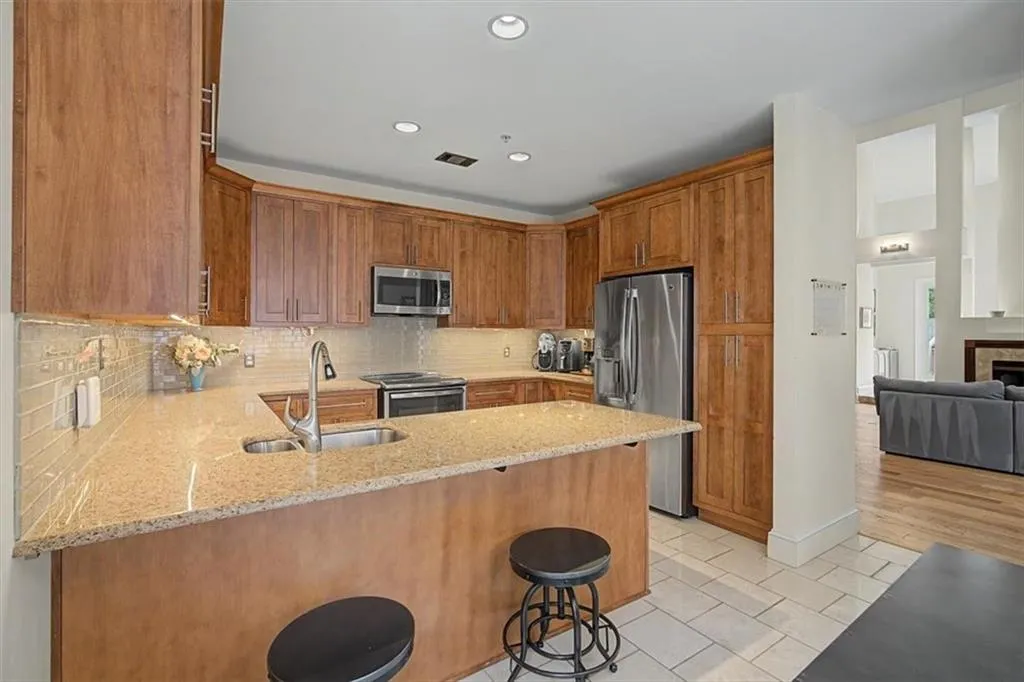 3210 Paces Mill Road Se, Atlanta, Georgia 30339, 3 Bedrooms Bedrooms, 0 ,2 BathroomsBathrooms,Residential,For Sale,3210 Paces Mill Road Se,7815043