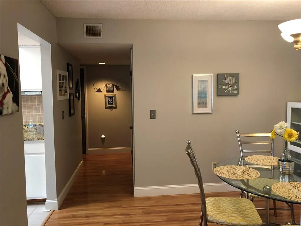 2205 Huntingdon Chase, Atlanta, Georgia 30350, 2 Bedrooms Bedrooms, ,2 BathroomsBathrooms,Residential,Sold,2205 Huntingdon Chase,6023355