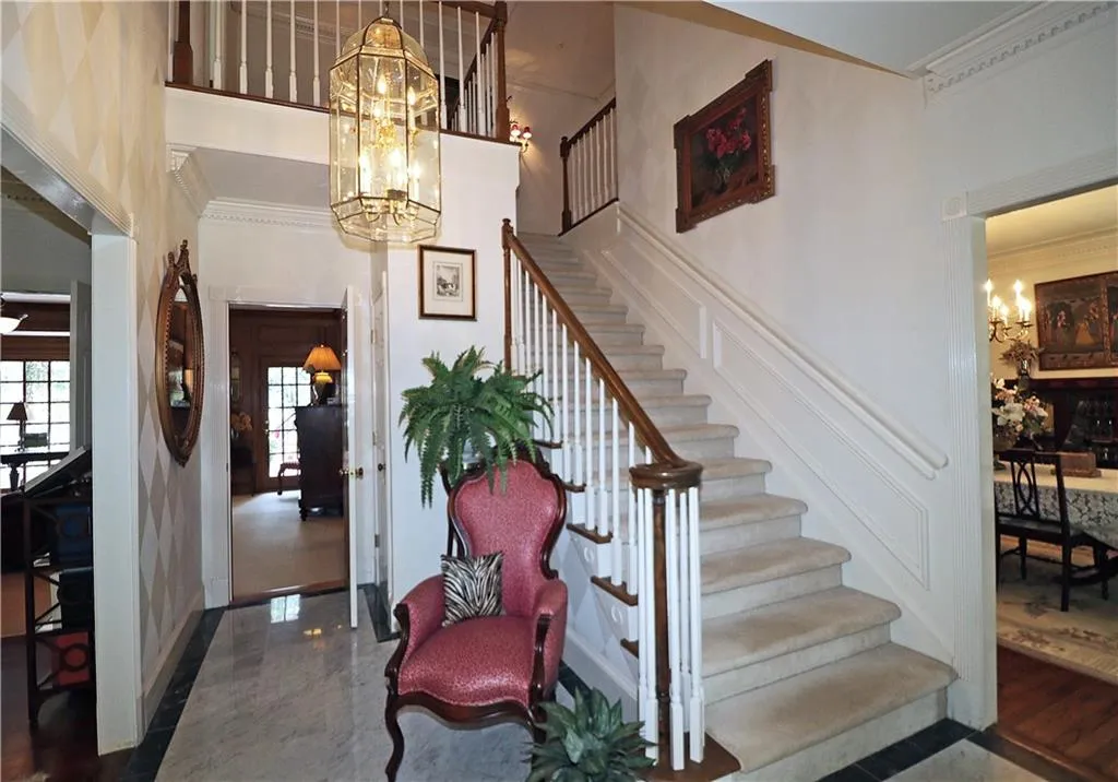 9620 Huntcliff Trace, Atlanta, Georgia 30350, 6 Bedrooms Bedrooms, ,4 BathroomsBathrooms,Residential,Sold,9620 Huntcliff Trace,6924192