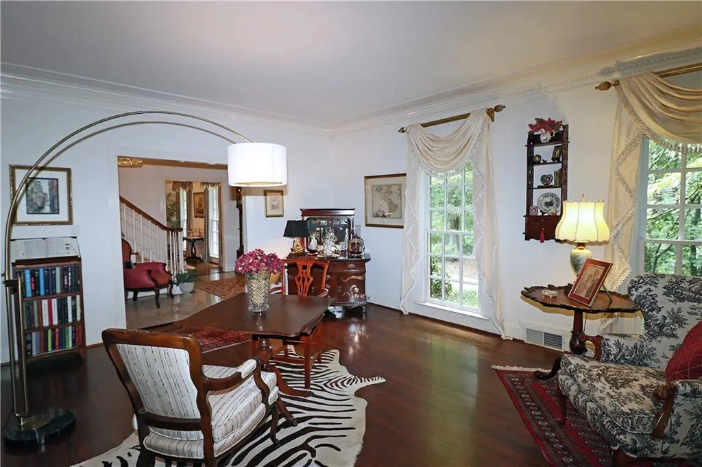 9620 Huntcliff Trace, Atlanta, Georgia 30350, 6 Bedrooms Bedrooms, ,4 BathroomsBathrooms,Residential,Sold,9620 Huntcliff Trace,6924192