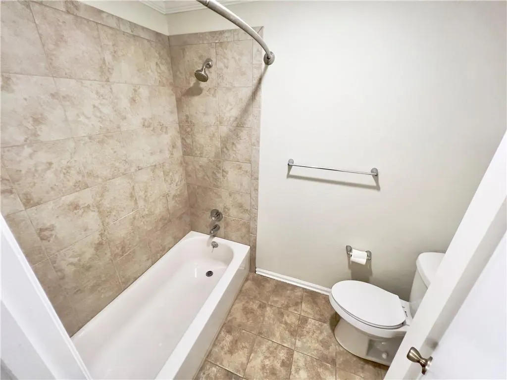 5480 Chemin De Vie, Atlanta, Georgia 30342, 3 Bedrooms Bedrooms, ,2 BathroomsBathrooms,Residential,Sold,5480 Chemin De Vie,7166073