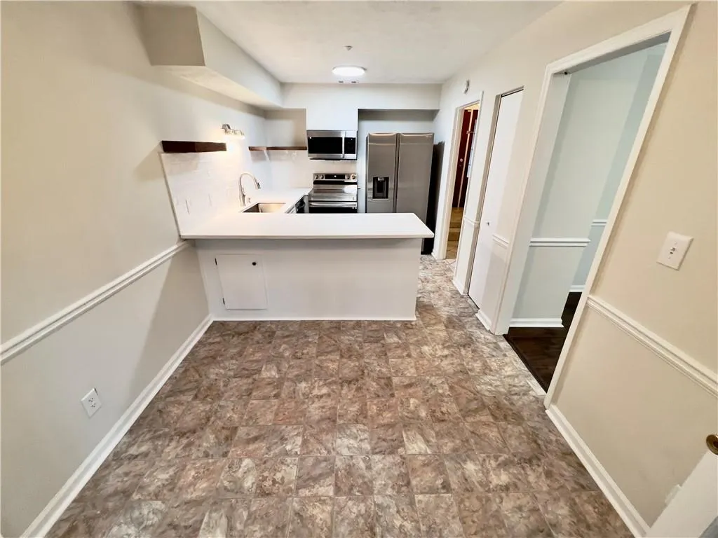 5480 Chemin De Vie, Atlanta, Georgia 30342, 3 Bedrooms Bedrooms, ,2 BathroomsBathrooms,Residential,Sold,5480 Chemin De Vie,7166073