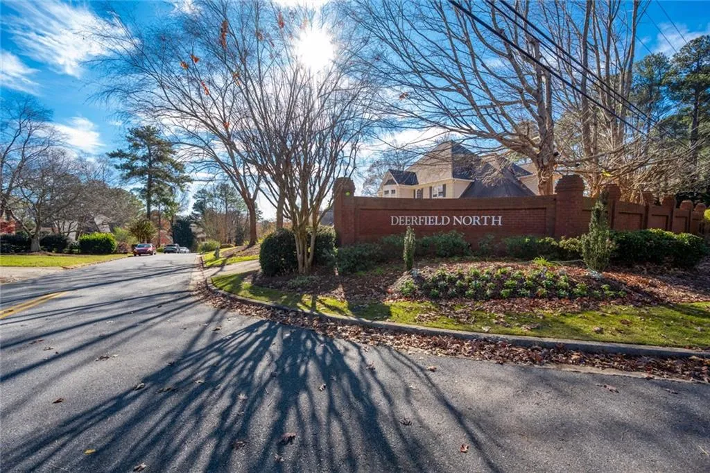 7665 Blandford Place, Sandy Springs, Georgia 30350, 4 Bedrooms Bedrooms, ,3 BathroomsBathrooms,Residential,Sold,7665 Blandford Place,6815230