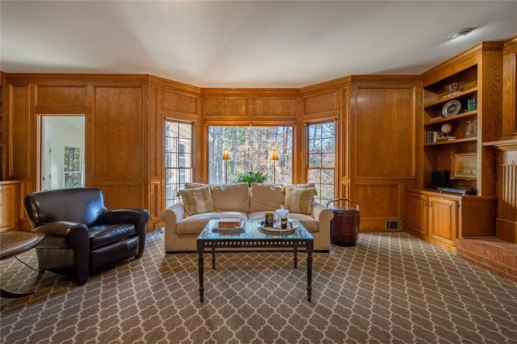 7665 Blandford Place, Sandy Springs, Georgia 30350, 4 Bedrooms Bedrooms, ,3 BathroomsBathrooms,Residential,Sold,7665 Blandford Place,6815230