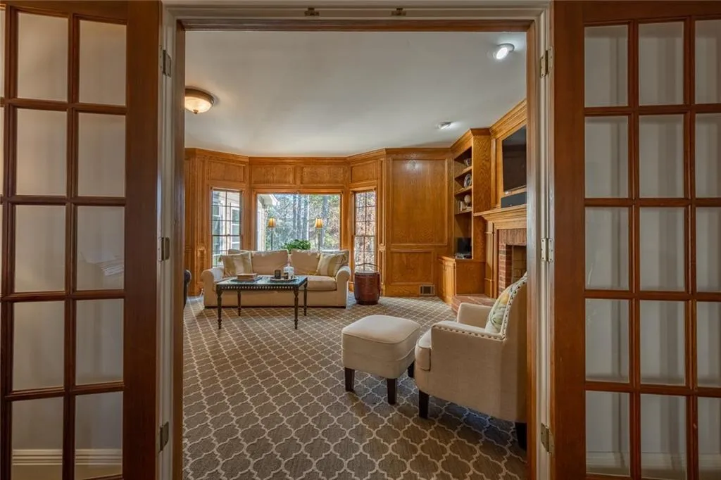 7665 Blandford Place, Sandy Springs, Georgia 30350, 4 Bedrooms Bedrooms, ,3 BathroomsBathrooms,Residential,Sold,7665 Blandford Place,6815230